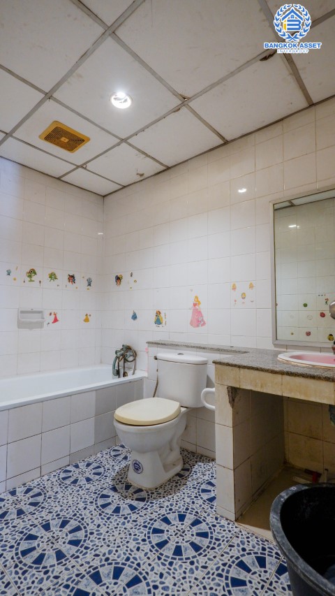 *****ทาวน์เฮ้าส์มือสองย่านนนทบุรี ม.จิตรณรงค์6 บางกรวย-จงถนอม เนื้อที่ 17 ตร.ว. ฟังก์ชัน 2 ห้องนอน 2 ห้องน้ำ แถมฟรี! 2 เครื่องปรับอากาศ บนทำเลคุณภาพ ใกล้วงเวียนพระราม5, เซ็นทรัลปิ่นเกล้า และทางด่วน "ศรีรัช" ราคาสุดคุ้ม!